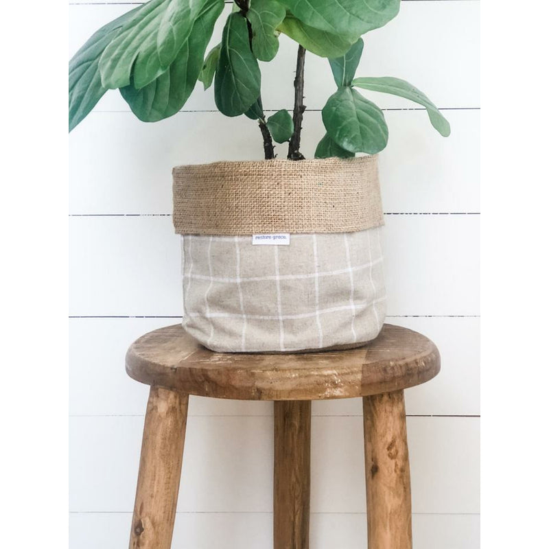 Planter Perfect - Linen Check